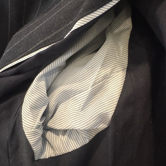 GAP STRIPED NAVY WOOL BLAZER | Lightweight Blended | Tailored | Pinstripe Jacket - Picture 11 of 14